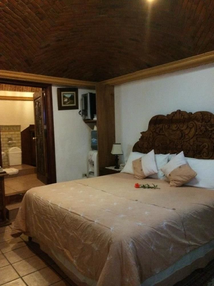 Hotel Eden De Los Angeles Σαν Μιγκέλ ντε Αγιέντε Εξωτερικό φωτογραφία