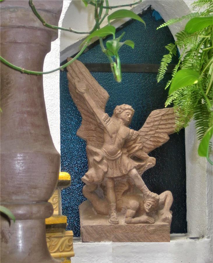 Hotel Eden De Los Angeles Σαν Μιγκέλ ντε Αγιέντε Εξωτερικό φωτογραφία