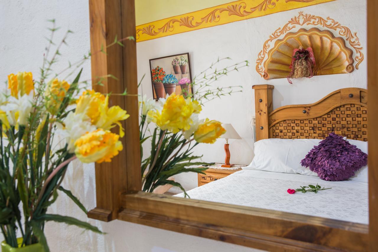 Hotel Eden De Los Angeles Σαν Μιγκέλ ντε Αγιέντε Εξωτερικό φωτογραφία